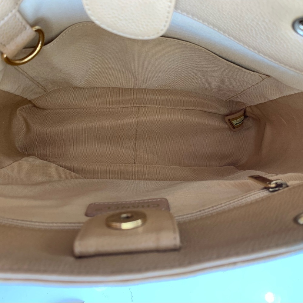 Chanel Vintage Beige Cavier Shoulder Bag - Picture 7 of 8